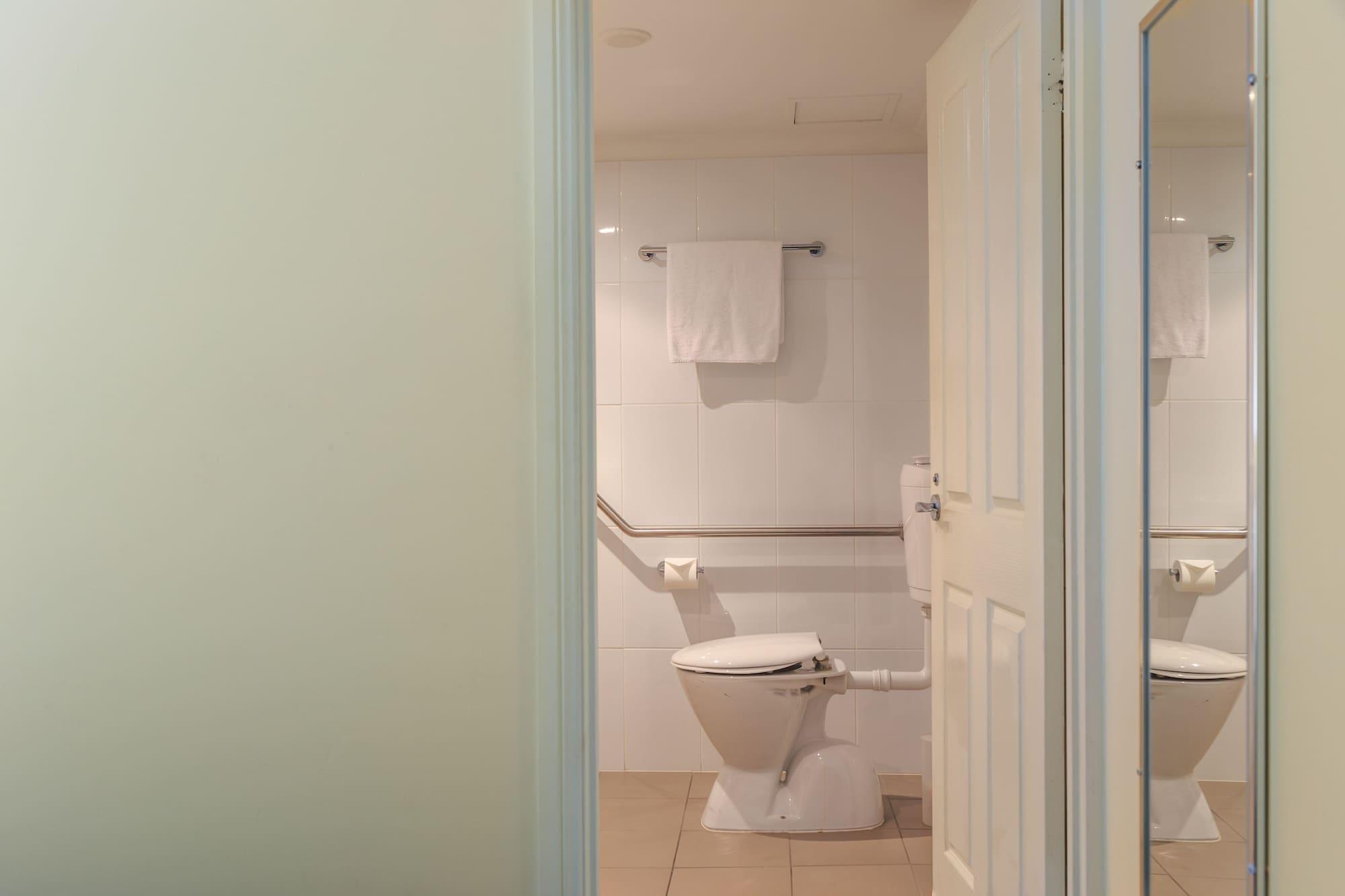 Macrossan House Boutique Holiday Apartments Port Douglas Bagian luar foto