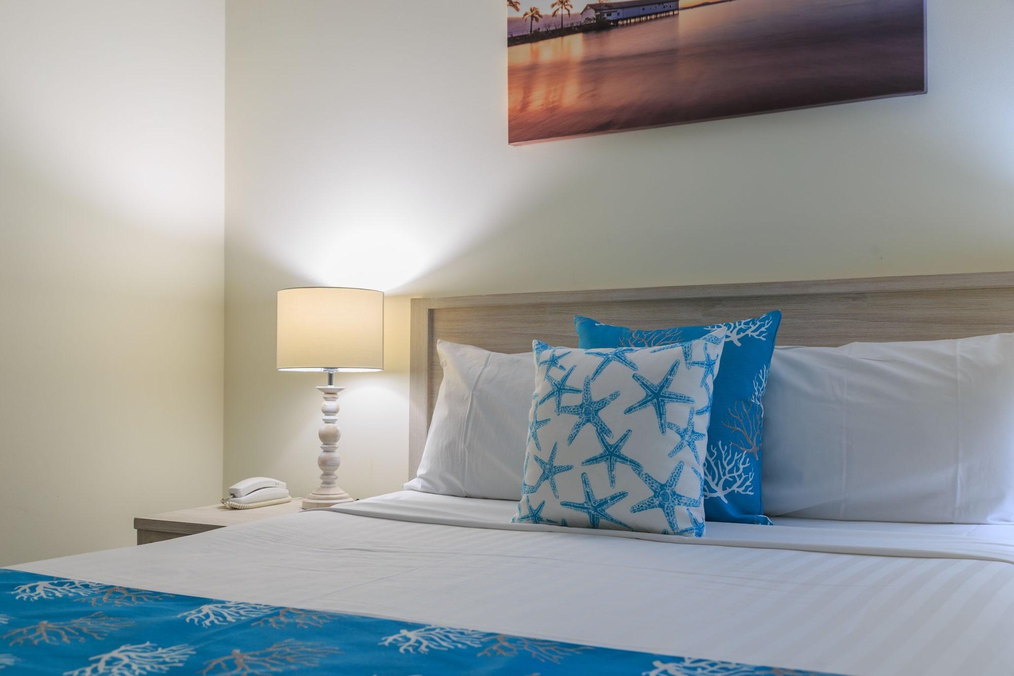 Macrossan House Boutique Holiday Apartments Port Douglas Bagian luar foto