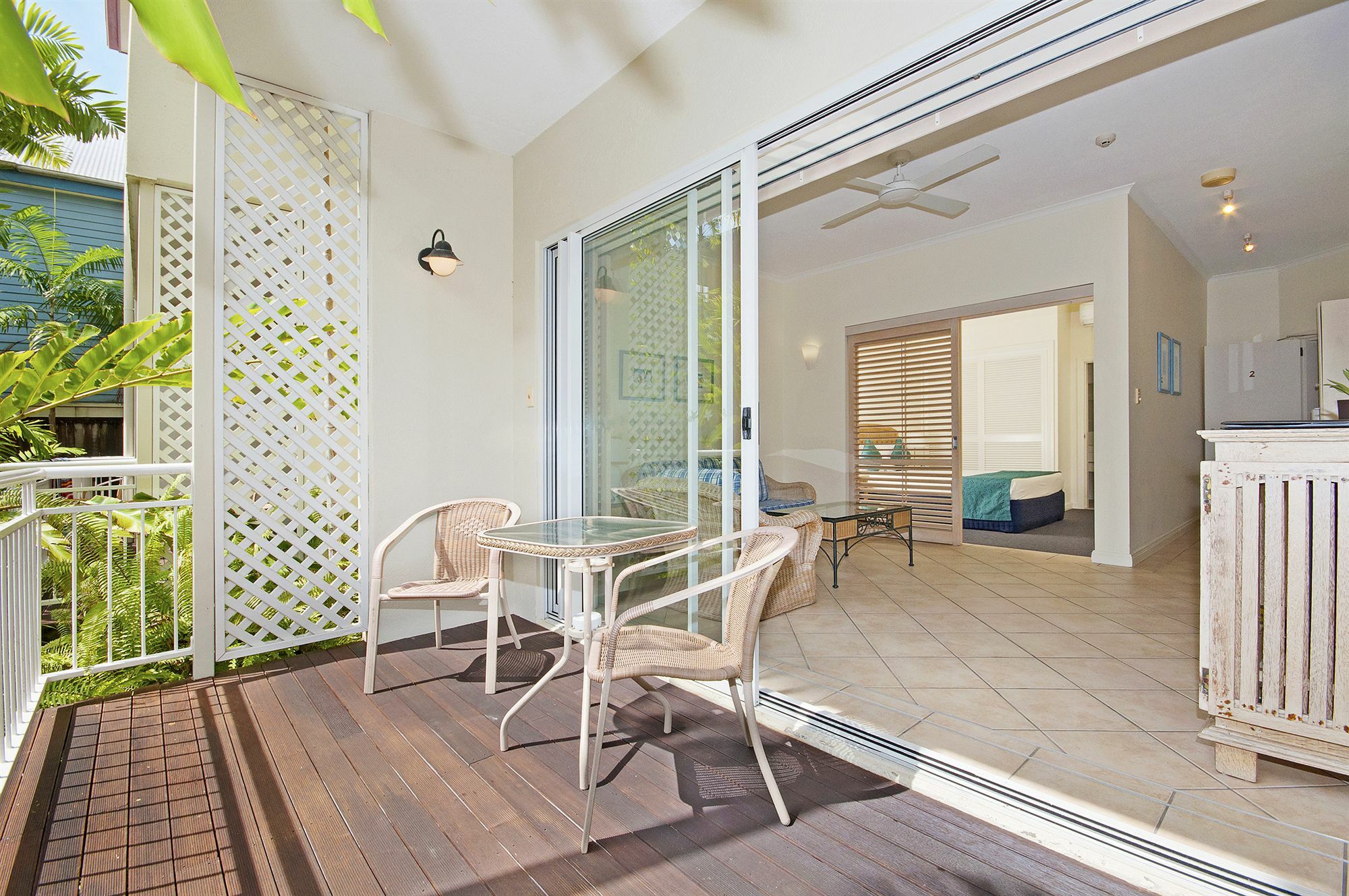 Macrossan House Boutique Holiday Apartments Port Douglas Bagian luar foto